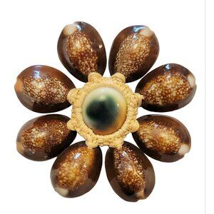 Operculum Shell Rattan Flower Pin Brooch K197